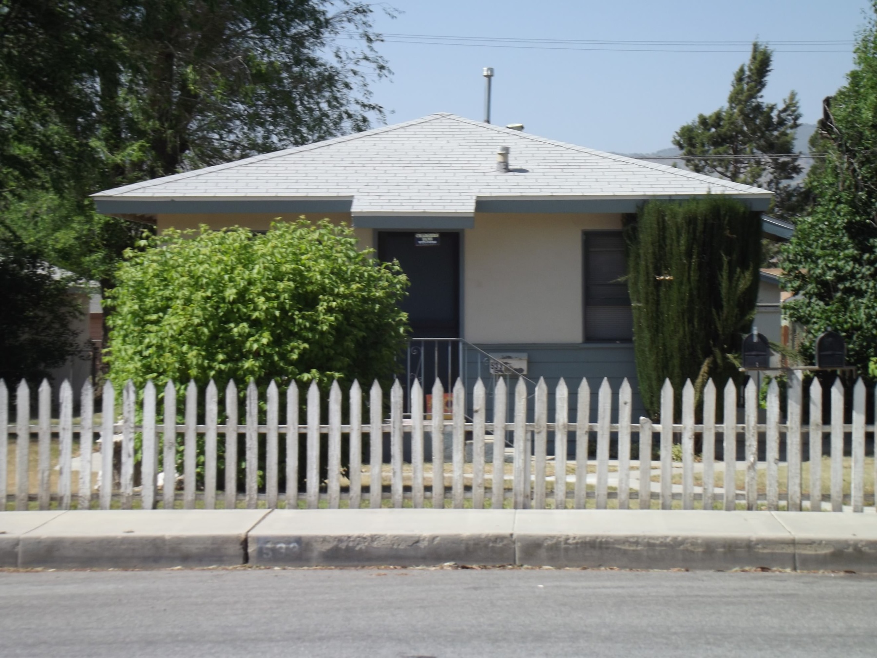 4 Seasons Realty Tehachapi's Professional Rental Property Management Co.